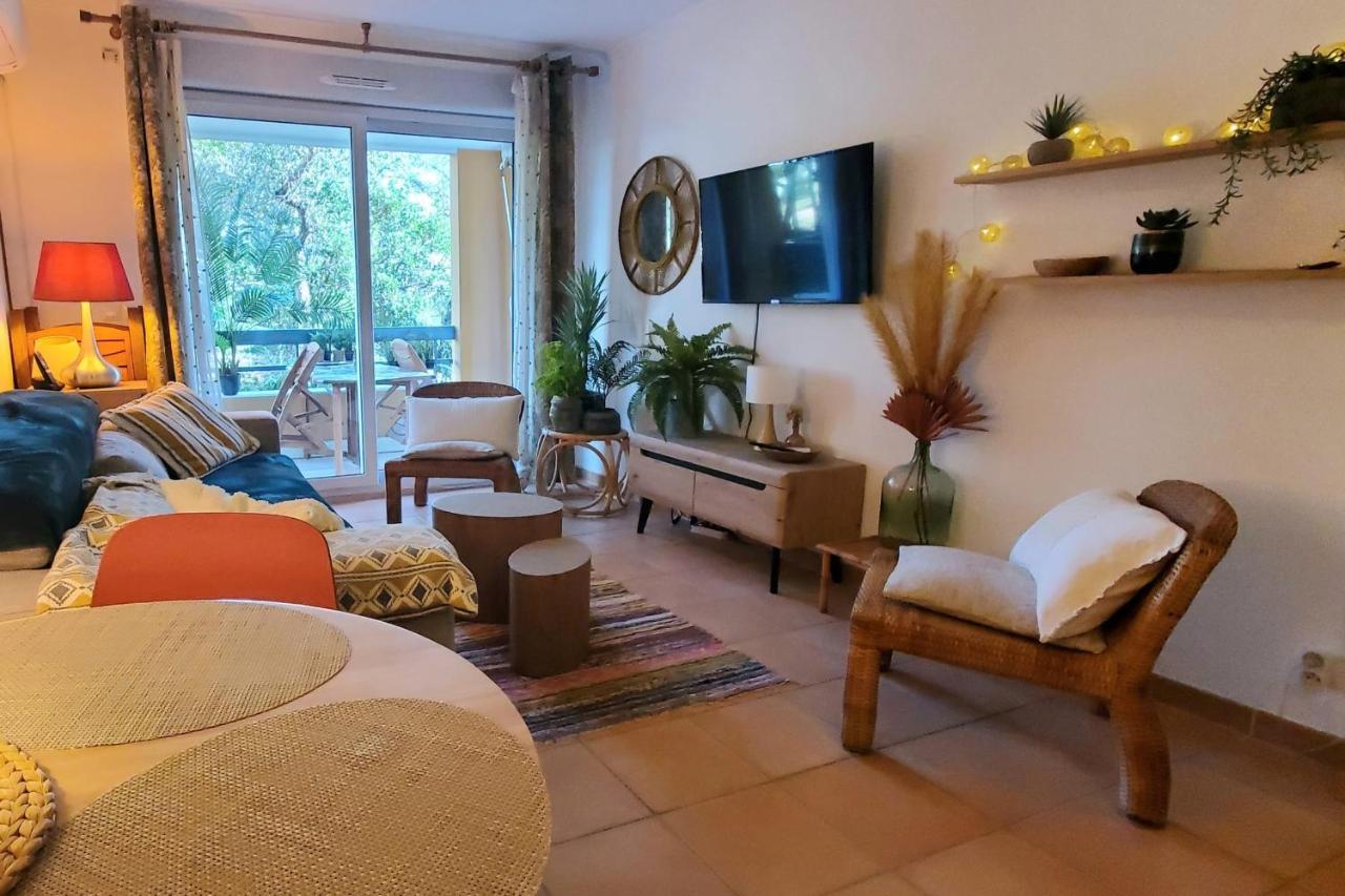 Apartment Standing - T2 Terrace With Pool