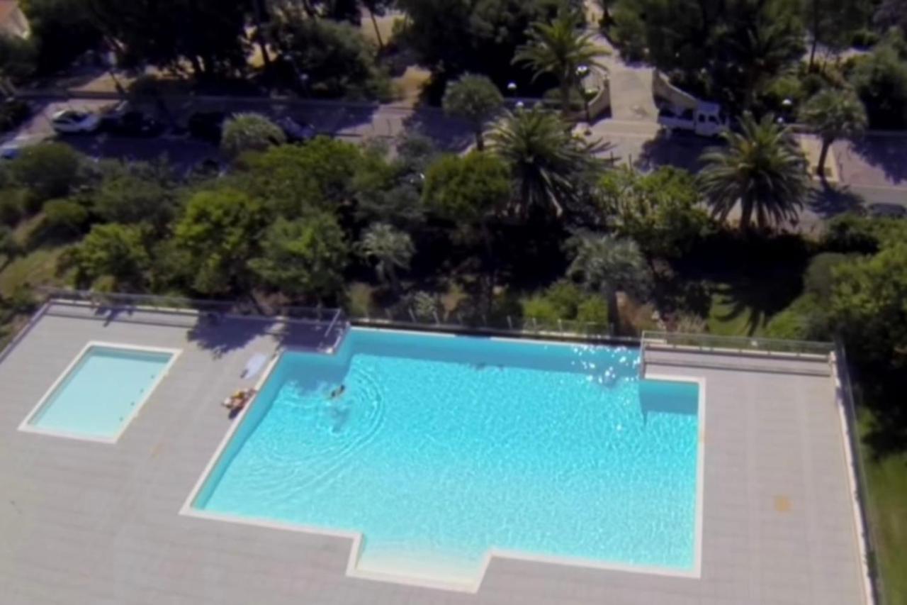 Apartment Standing - T2 Terrace With Pool Frejus